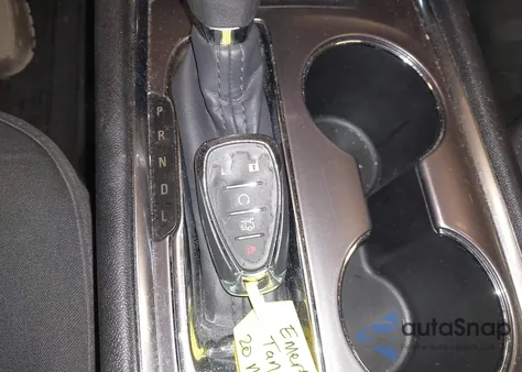 2020 Chevrolet Malibu Fwd Lt z USA, uszkodzony, nr VIN 1G1ZD5ST5LF014647